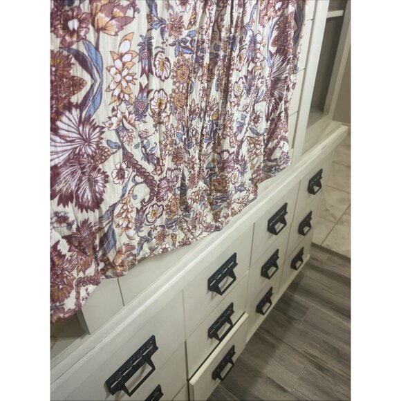 UMGEE, LONG BELL SLEEVE, SHORT DRESS/LONG TOP WITH KEY HOLE NECKLINE, 1X - Picture 3 of 10